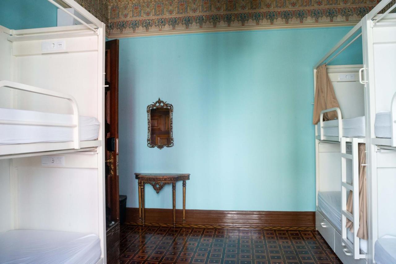 Hostal Sant Jordi *