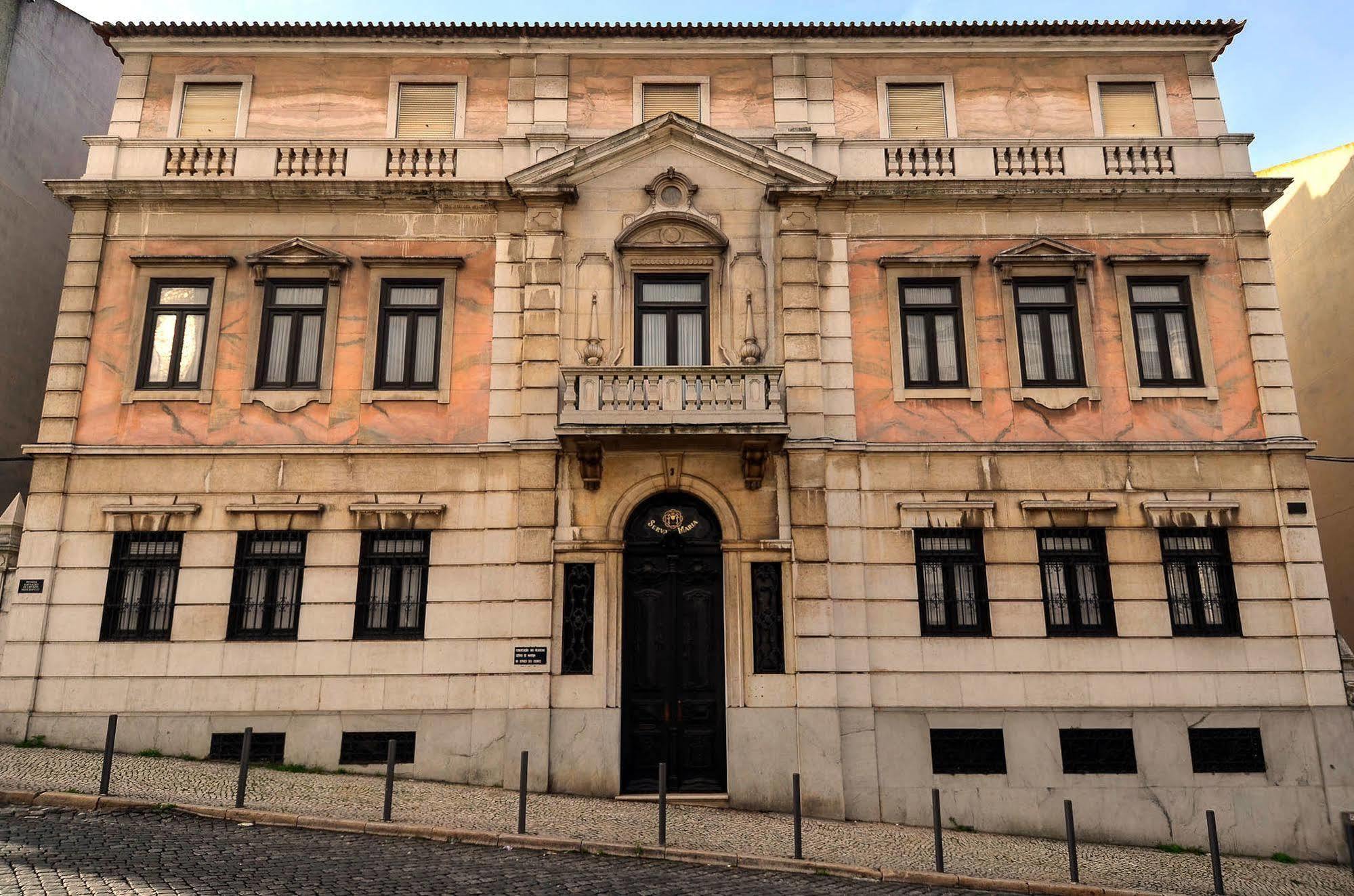 Hostal Sant Jordi *